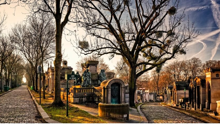 Père-Lachaise Cemetery in Paris
