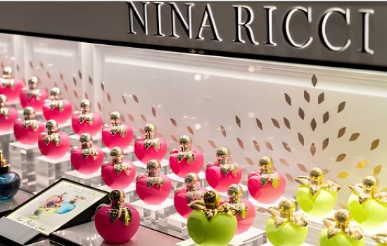 Nina Ricci, Paris