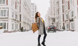 Read more about the article Paris Snow: What to Pack and How to Prepare for a Cold-Weather Trip
